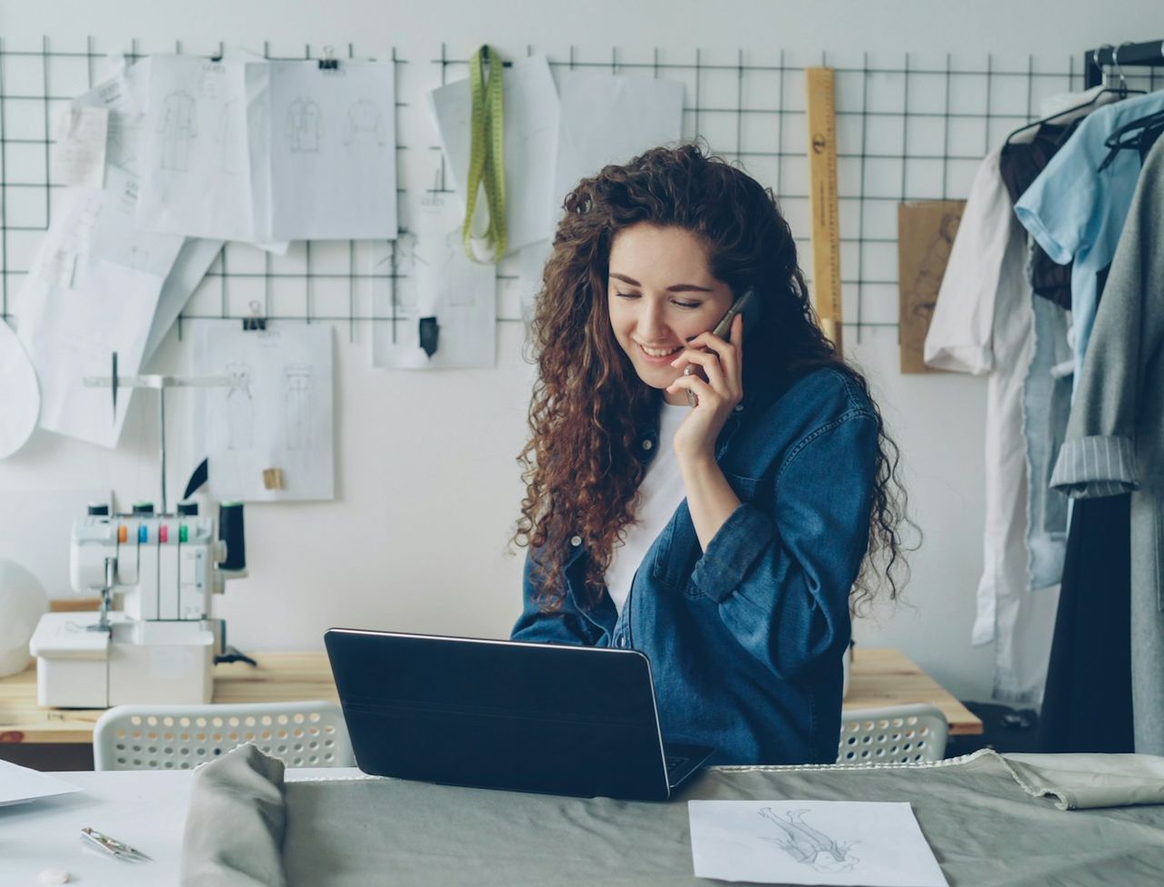 A small-business owner running her shop online